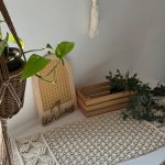 ورشة مفرش مكرمية  macrame runner